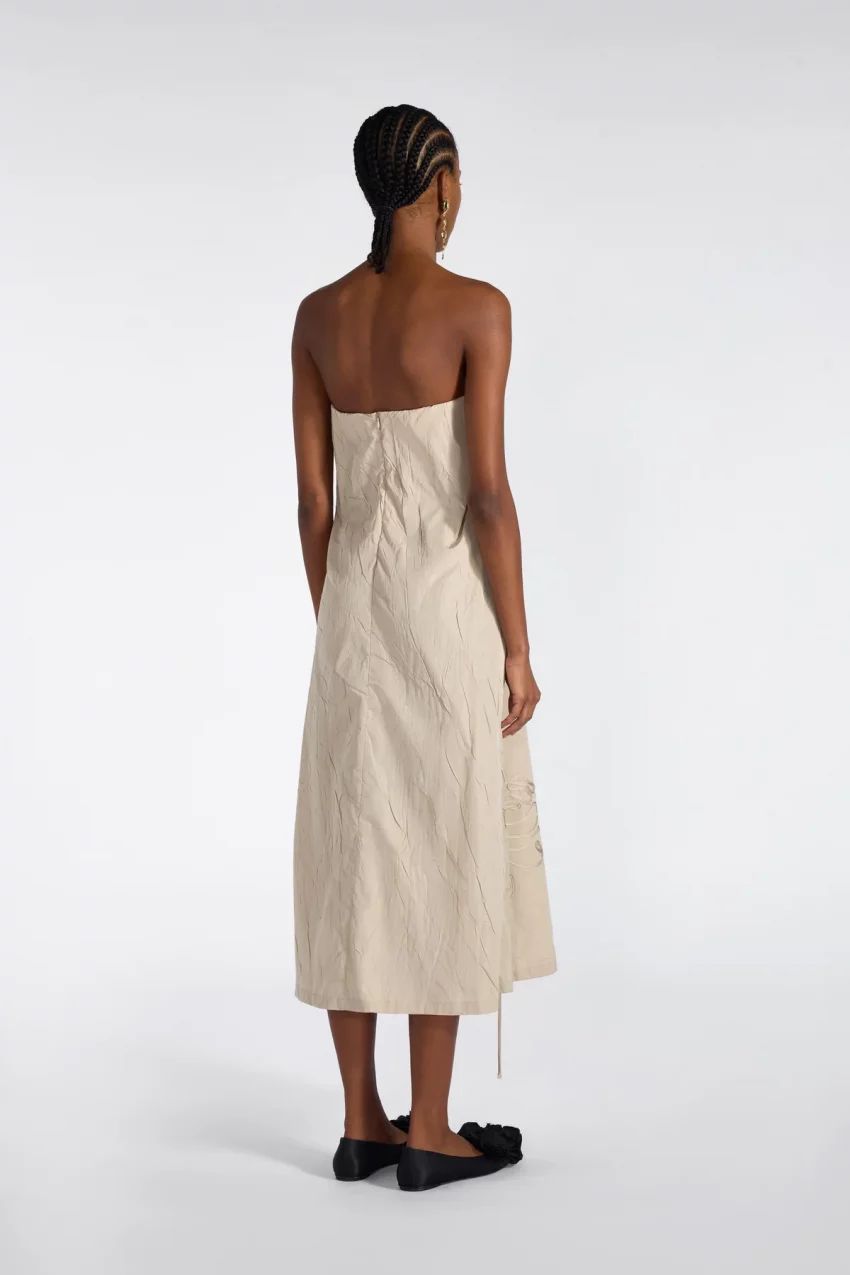 s6ff6sy25w82 2 b e775c40b 56af 48fd a86b b86f93b44f63