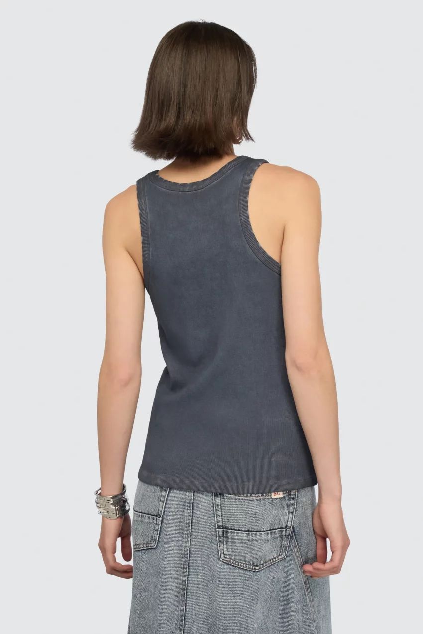 s6yy6sj16n06 1 c 4109f656 0b04 4845 b4ef e99e2092ea38