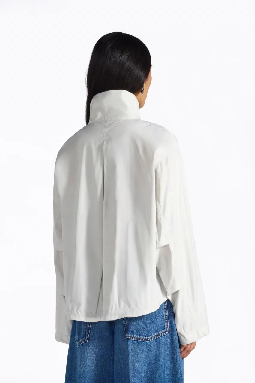 s6ff6sw21a06 3 c f3c7bce7 ec9d 4eb1 be00 c1df8a54e909