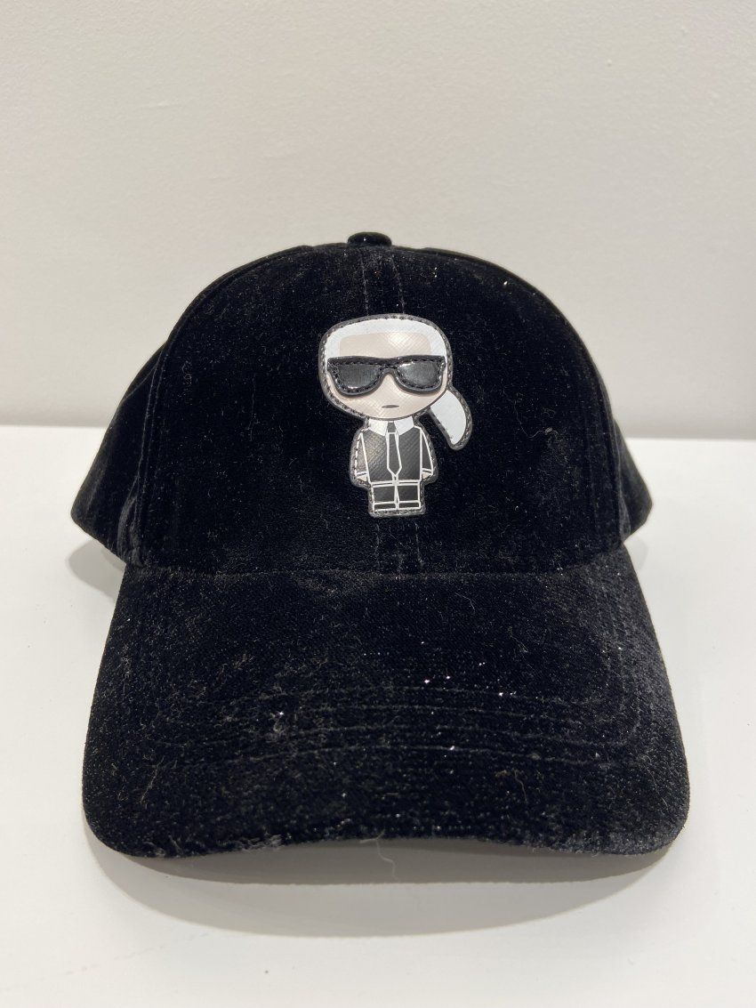 Gorra Karld Lagerfeld