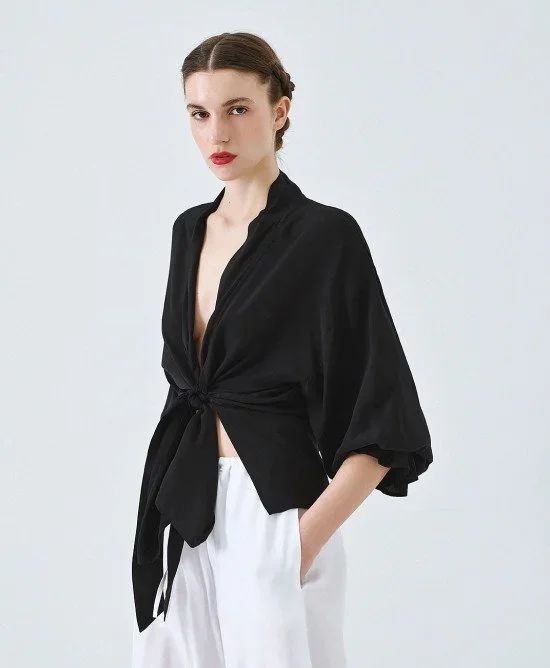 63 1049 black 03 550x668h jpg