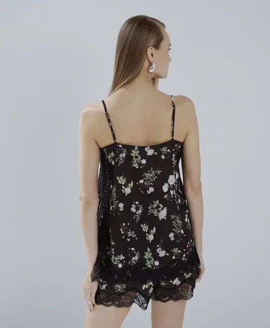 63 2606 black 04 550x668h jpg