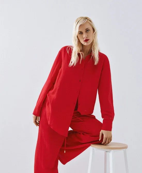 63 7042 red 03 550x668h jpg