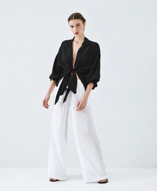 63 1049 black 02 550x668h jpg