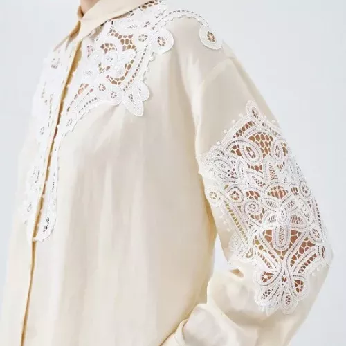 63 7019 vanla 03 550x668h jpg